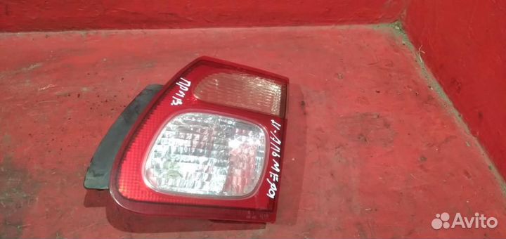 Ниссан Альмера n16 фонарь правый крышки багажника