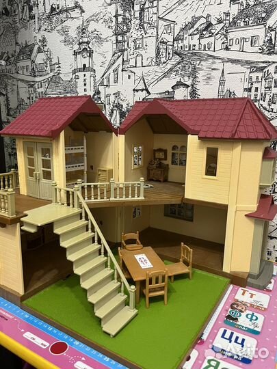 Sylvanian Families большой дом со светом