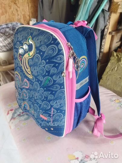 Школьный рюкзак