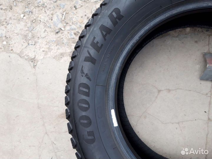 Goodyear GT 2 215/65 R16