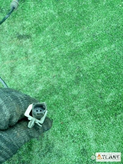 Ступица передняя правая nissan note