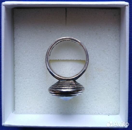 Кольцо Jenavi Эмбаси