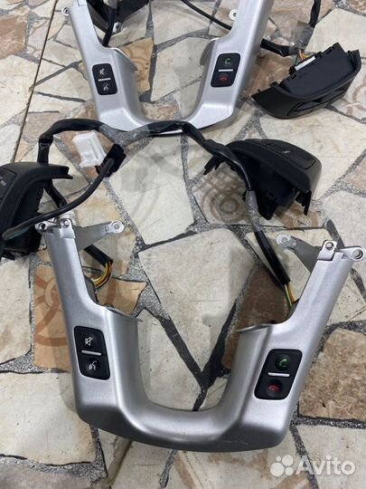 Кнопки руля Kia Sorento