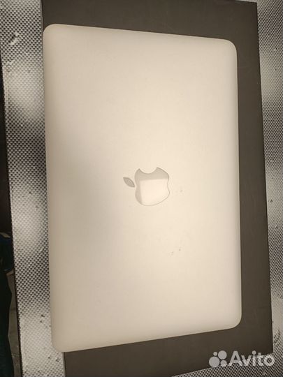 Apple MacBook Air 11