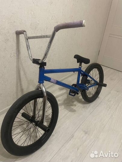 Трюковой велосипед bmx
