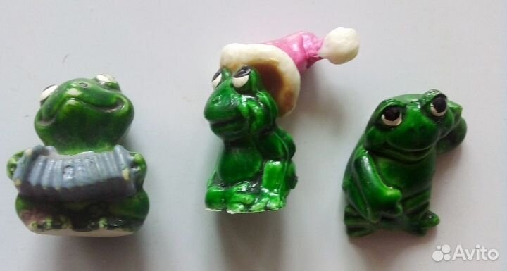 Игрушки из киндера и чупа чупс