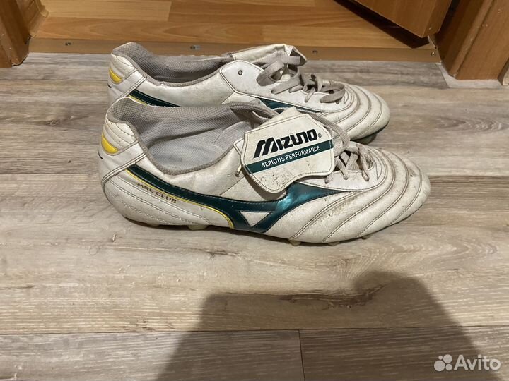 Футбольные бутсы мезуны