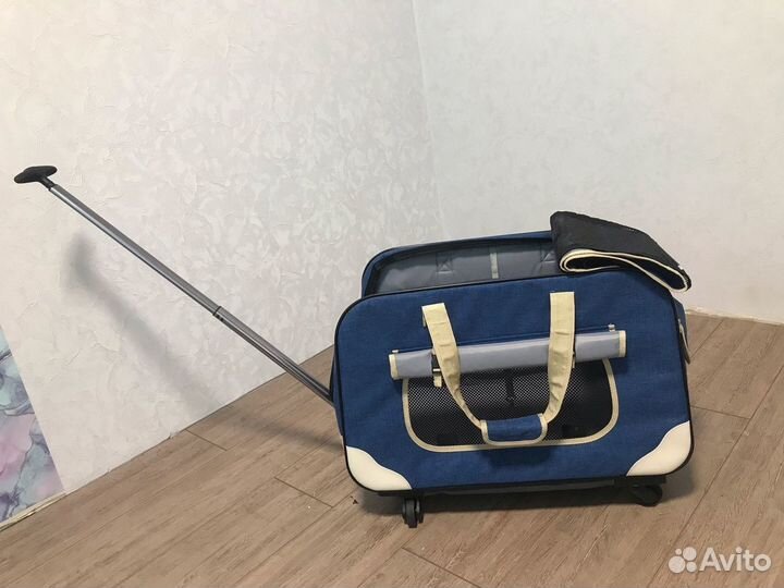 Сумка-переноска на колесах для собах и кошек