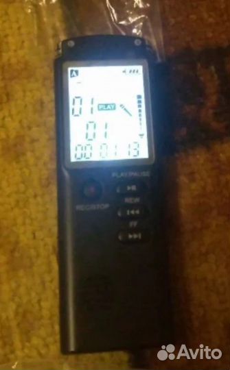 Диктофон 8гб цифровой