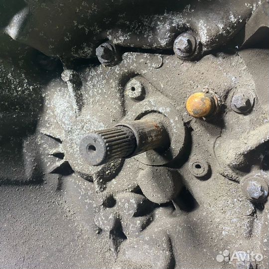 МКПП на Renault Logan 1 1.4 с дефектом корпуса