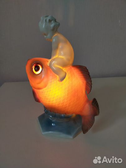 Продам светильник-ночник статуэтка 