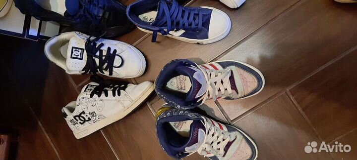 Кроссовки для девочки 36