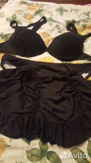 Купальники и шляпы