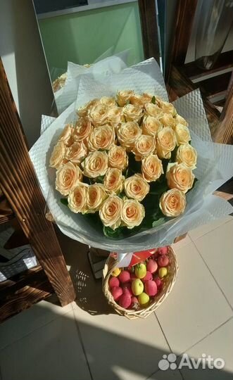 Букеты из 51 розы