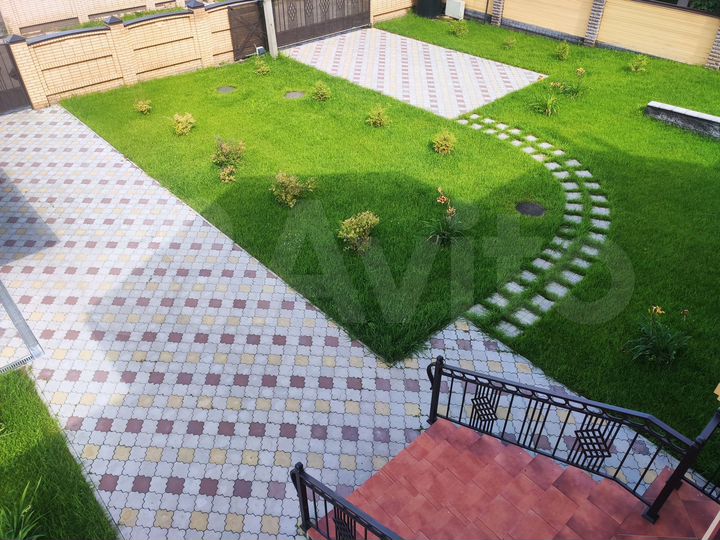 Дом 276,2 м² на участке 11 сот.