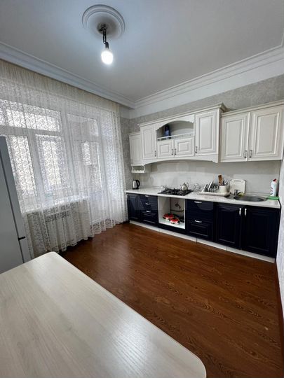 1-к. квартира, 52 м², 5/10 эт.