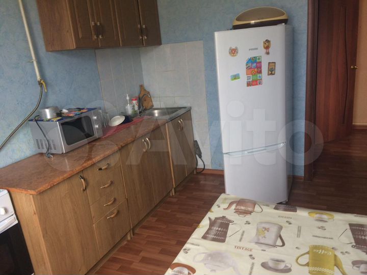 1-к. квартира, 38 м², 1/1 эт.