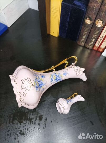 Кувшин розовый фарфор