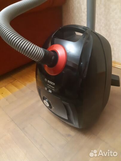 Пылесос Bosch 2500 W