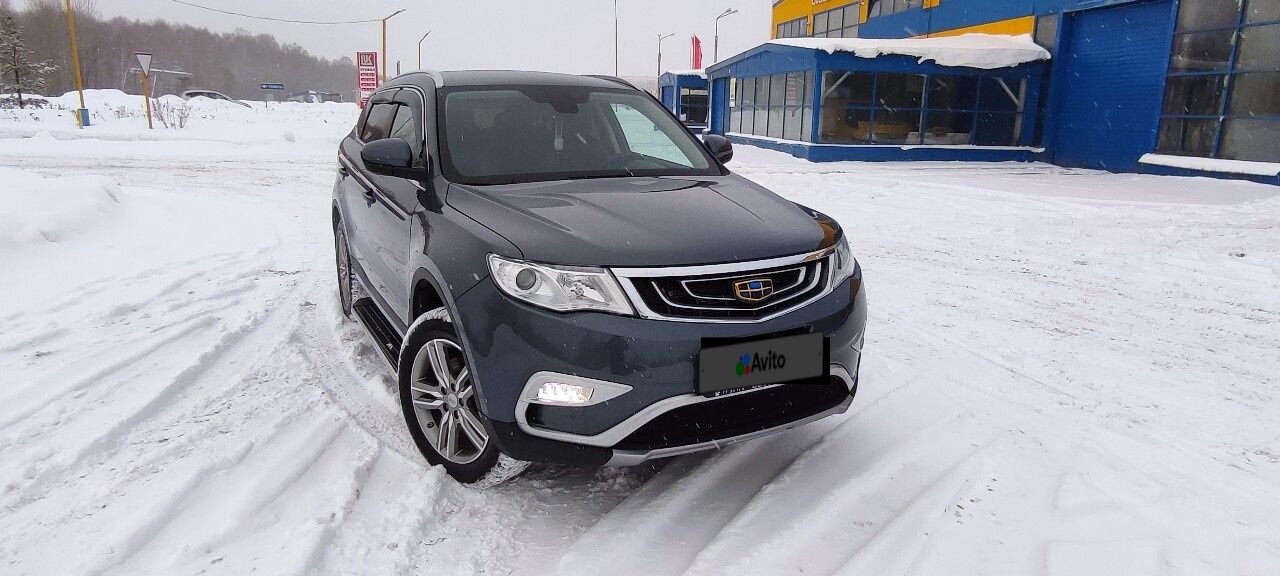 Geely Atlas: фото владельца