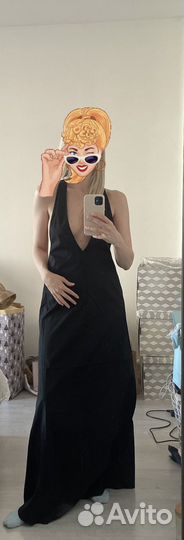 Платье новое чёрное s с бантом на спине