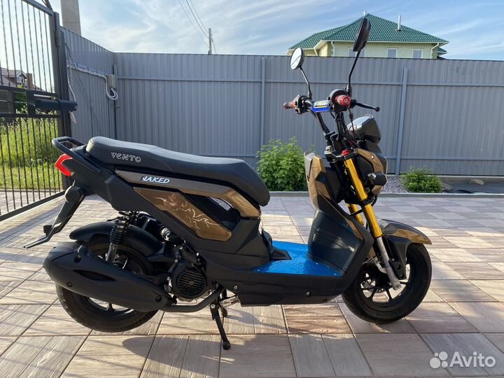 Продам скутер Vento Naked