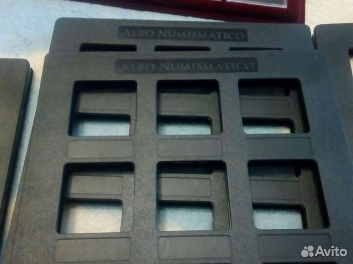 Планшеты для монет