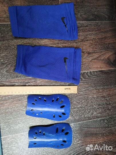 Гетры для футбола и щетки с сеткой