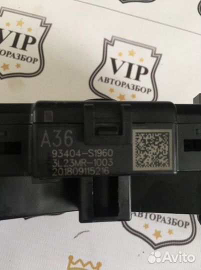 Подрулевые переключатели Hyundai Santa Fe 4 TM