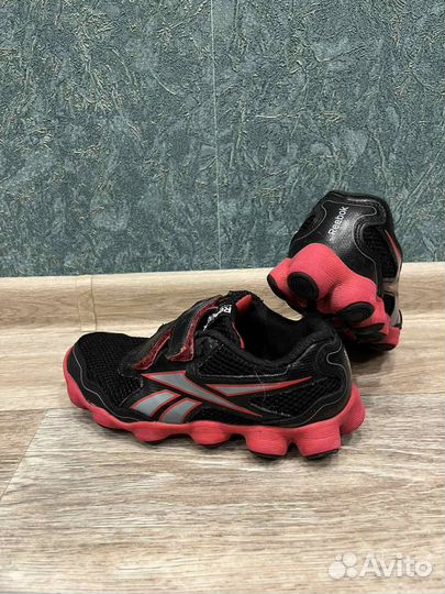 Кроссовки для мальчика reebok