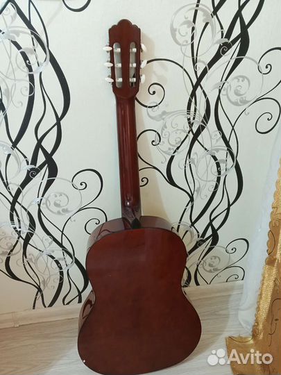 Гитара brahner