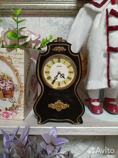 Часы настольные СССР