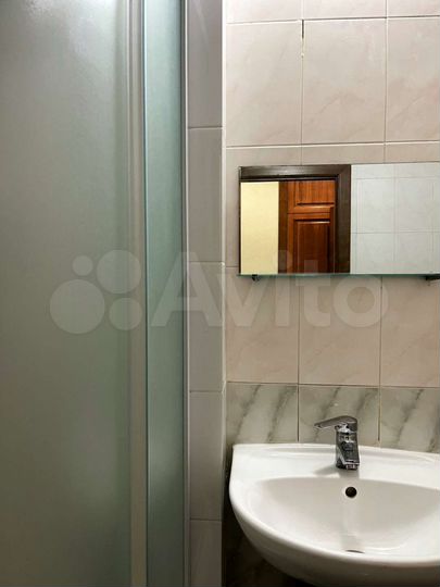 Комната 18 м², 1/4 эт.