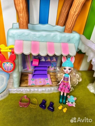 Зимнее шале enchantimals