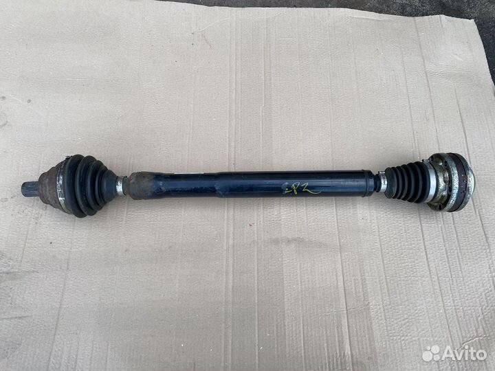 Привод Passat B7 правый 1.8