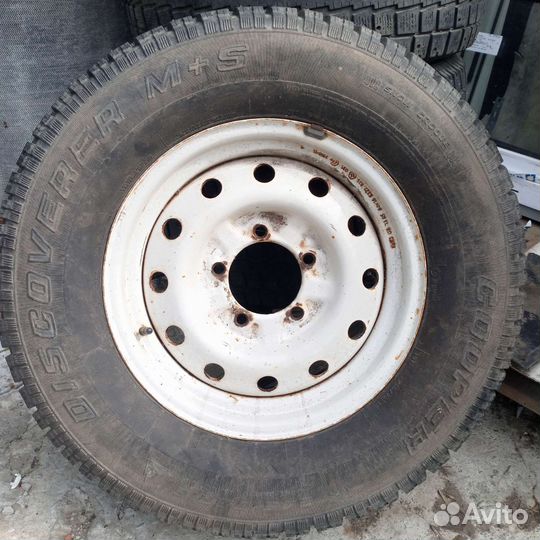 Колёса на УАЗ 452 и 469