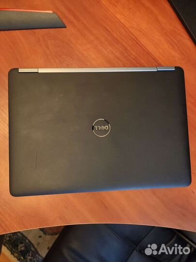 Dell Latitude E 7270 i5 6300u hd520