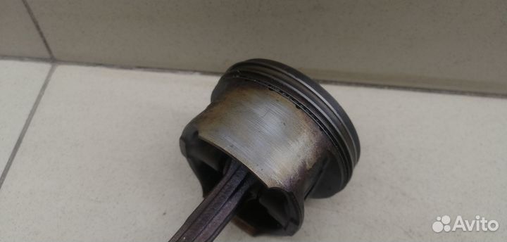 Поршень с шатуном Yaris 2005-2011