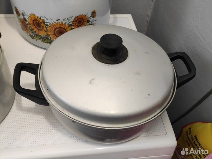 Кастрюли для дачи