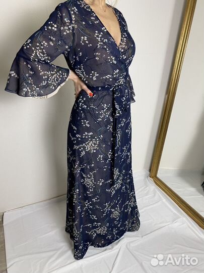 Женское платье Италия 50-52 Poustovit