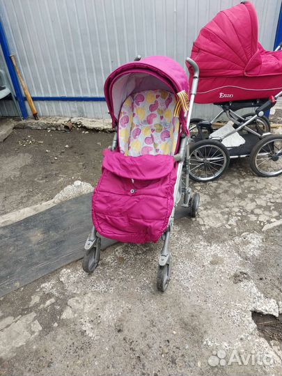 Прогулочная коляска трость