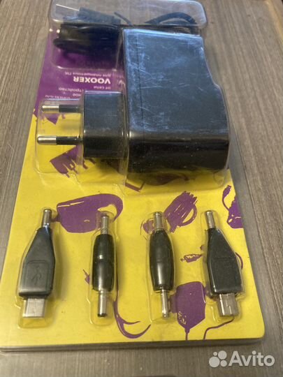 Универсальное зарядное устройство