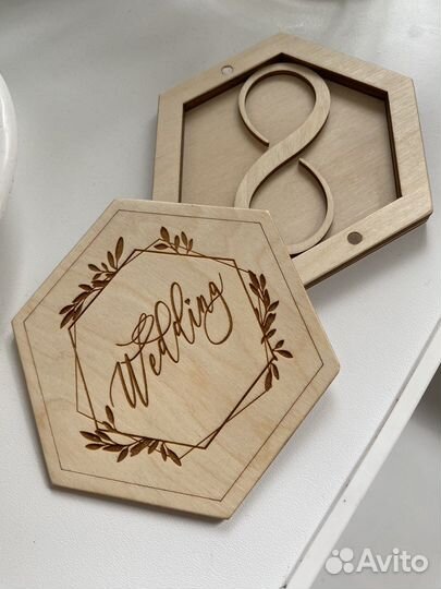 Шкатулка для обручальных колец на свадьбу