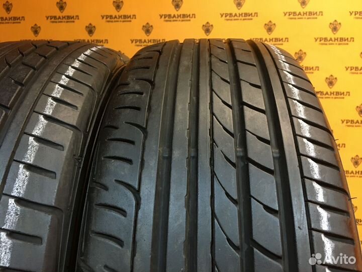 Dunlop Enasave RV503 215/60 R16 95H