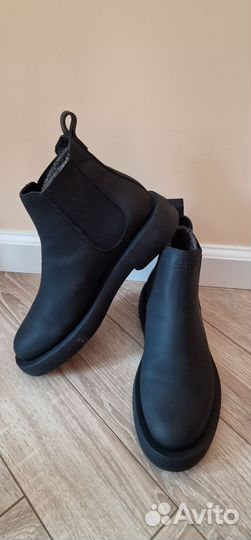 Clarks Originals Mileno leather Chelsea boots