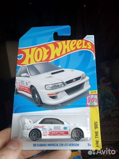 Hot wheels '98 Subaru Impreza 22B