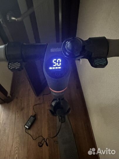 Электросамокат ninebot kickscooter es2