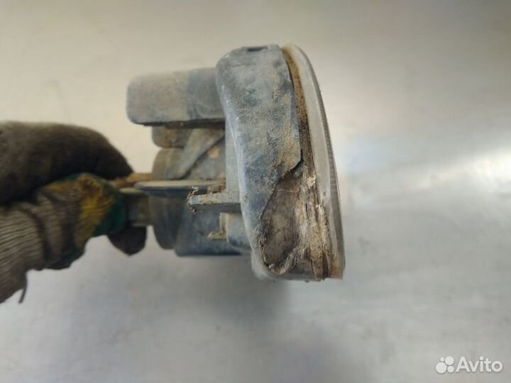 Поворотник правый Mitsubishi Galant 1993 1997