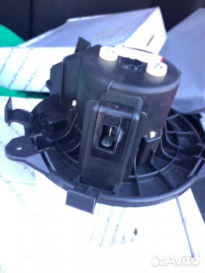 Электродвигатель вентилятора отопителя fiat
