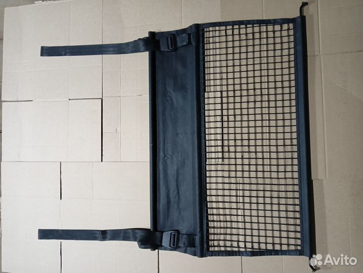 Продам защитную сетку в шевроле лачетти универсал